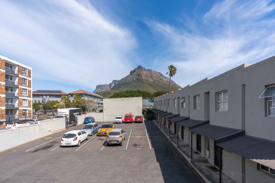 2 Bedroom Property for Sale in Observatory Western Cape